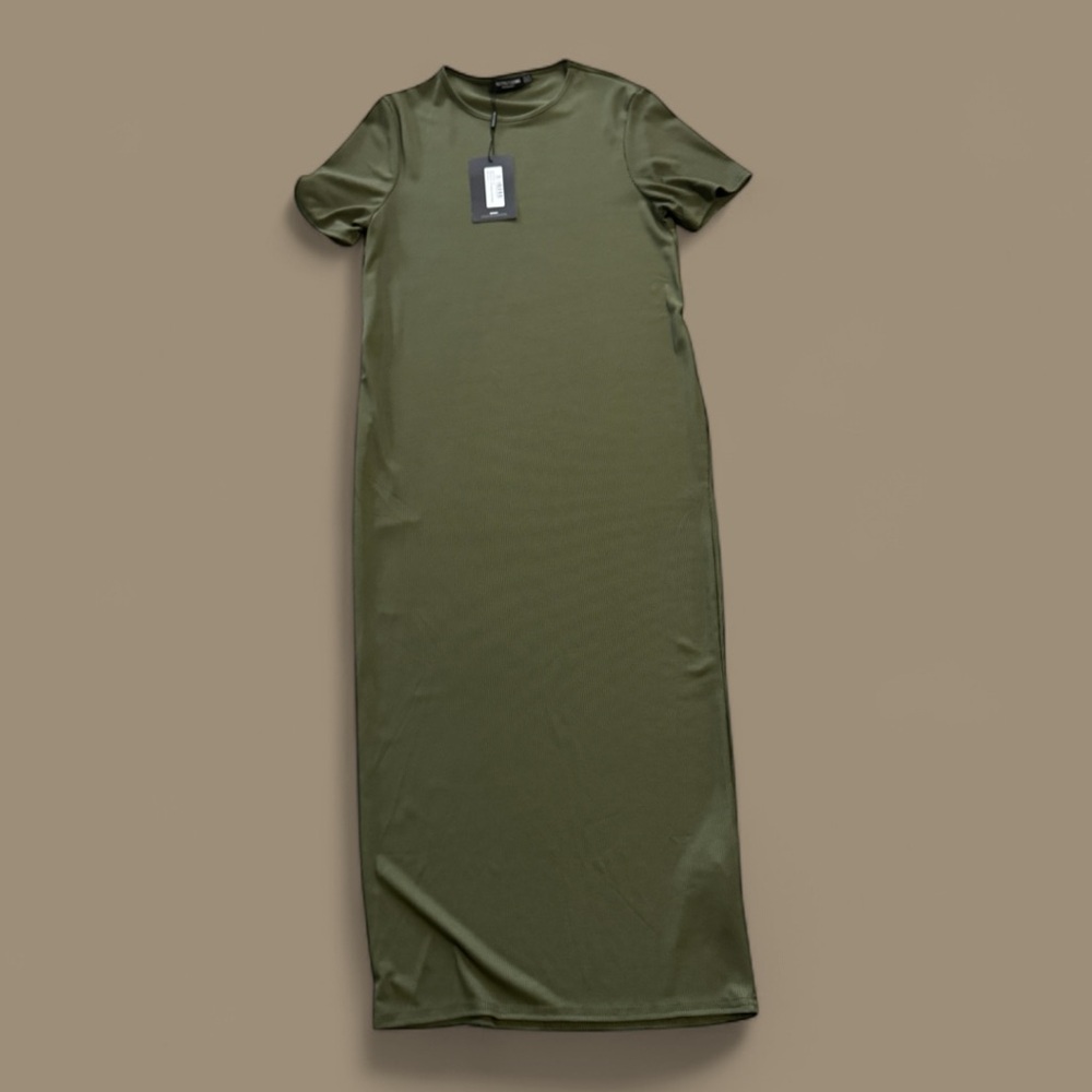 Pretty Little Thing Olive Green Maxi Dress